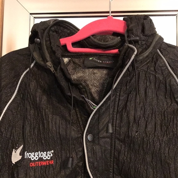 Frogg Toggs outerwear size large - Picture 3 of 10